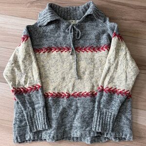 Vintage 90’s Eddie Bauer Lambs Wool Lace Sweater